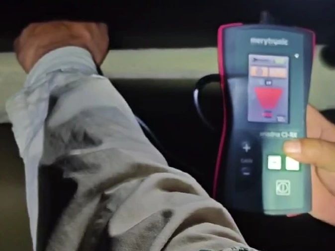 <a href='http://www.tjjxsd56.com/Cpzx/dianlanceshiyi/ariadna.html'>Ariadna CI</a>電纜帶電識別儀