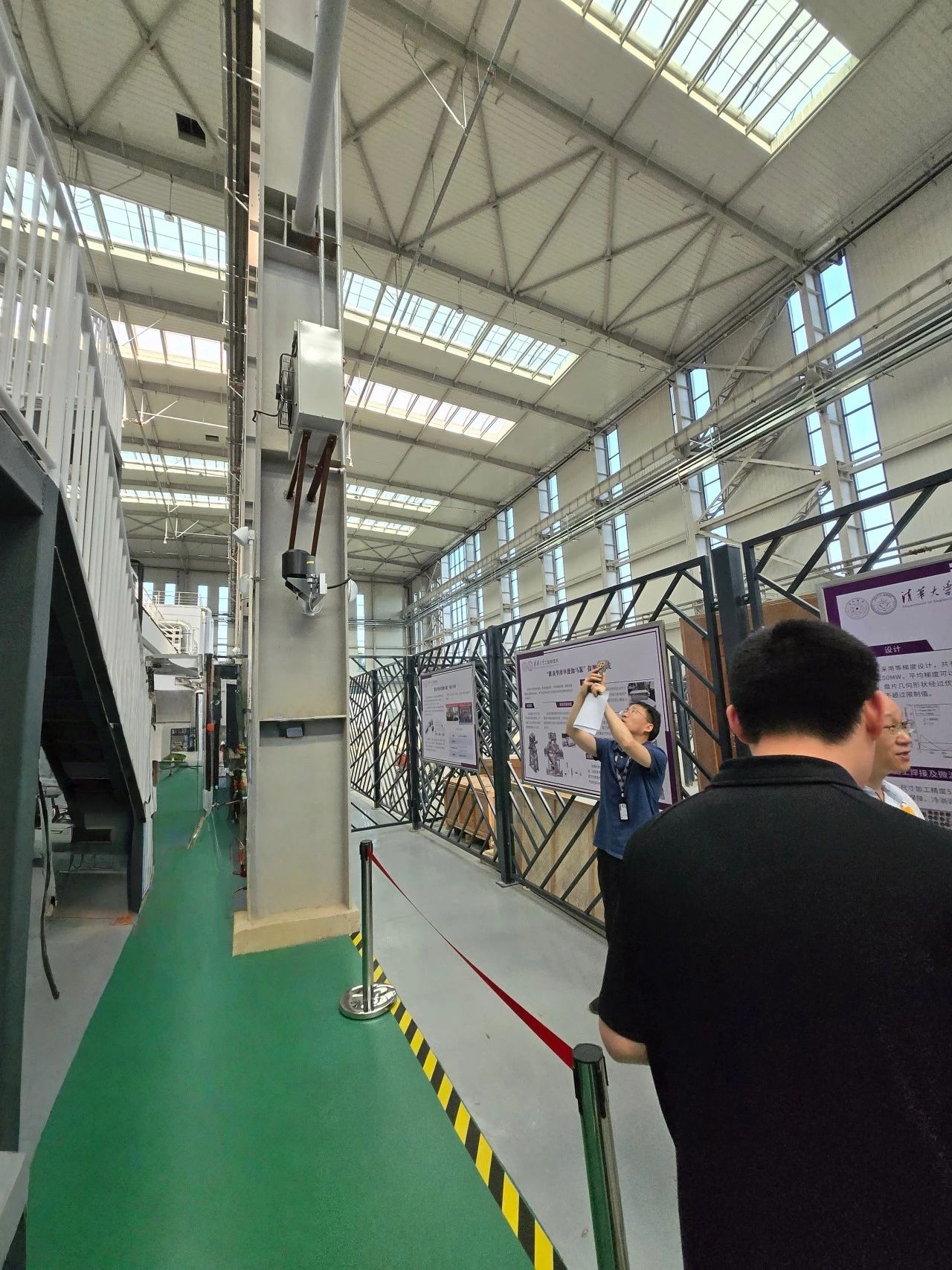 AT2327 區域輻射監測報*系統