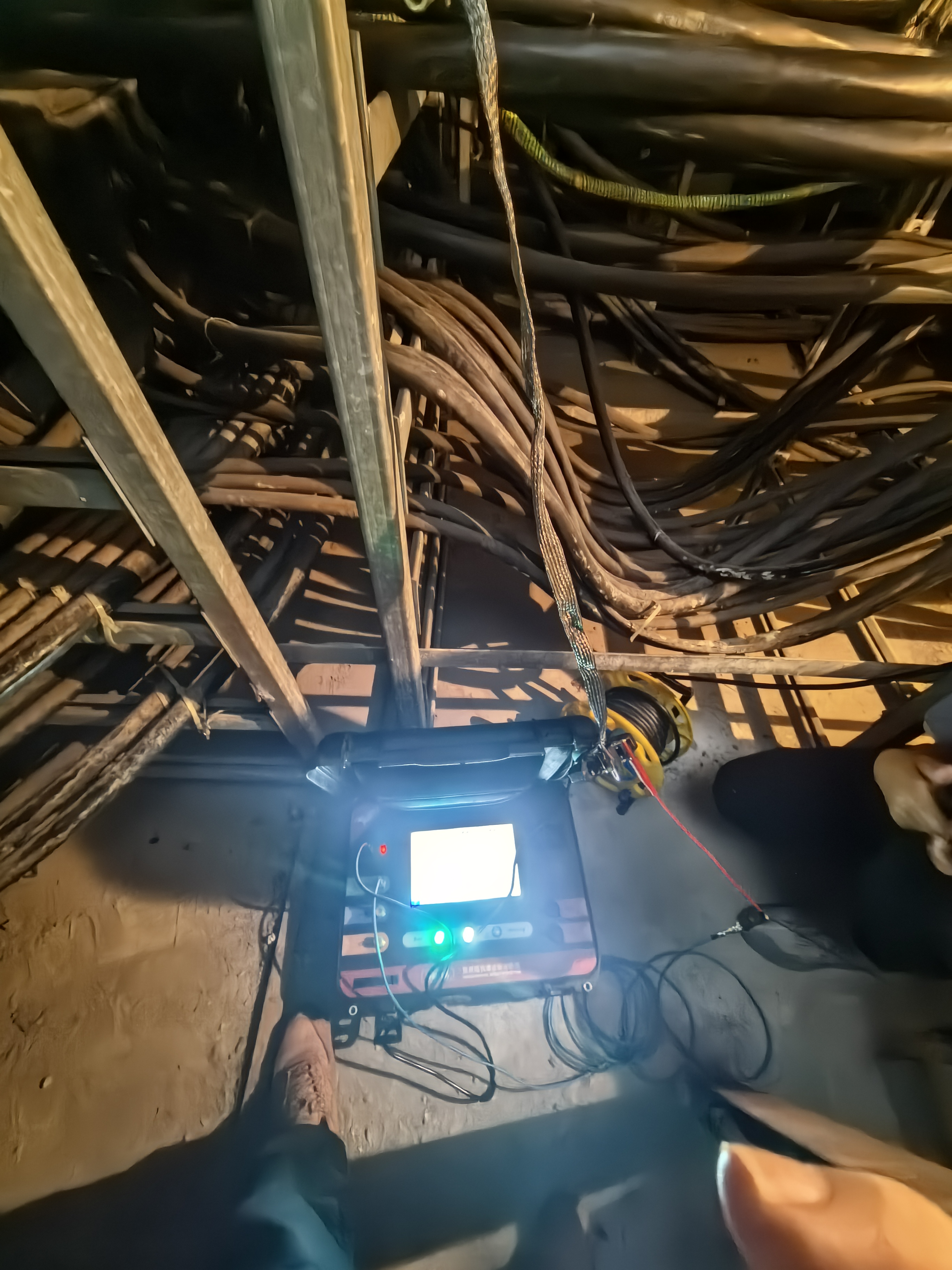 電纜故障定位檢測現場 電纜故障定位檢測現場